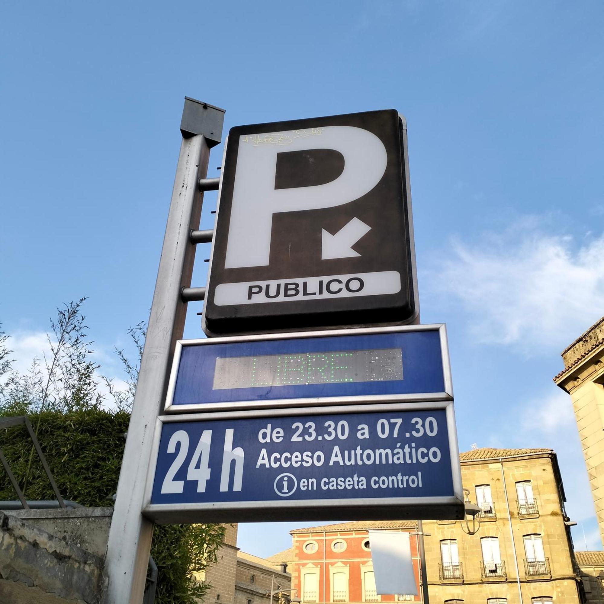 Alojamiento Mercado De Abastos Úbeda Kültér fotó